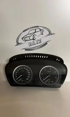 BMW 5 E60 E61 Speedometer (instrument cluster) 6937618 110080213 213200001362