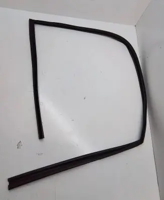 Hyundai Ioniq Rubber seal front door window/glass 