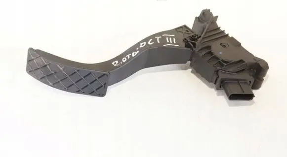Volkswagen Golf VII Accelerator throttle pedal 5Q1723503F