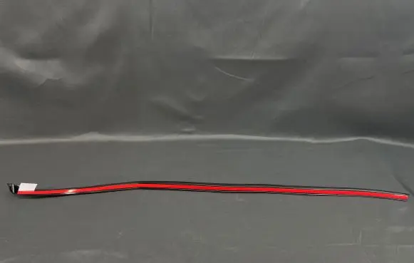 BMW X7 G07 Rubber seal front door (on door) 51769465616