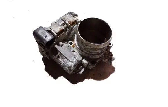 Volkswagen Golf V Throttle valve 03C133062D