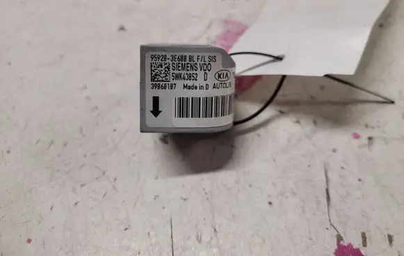 KIA Sorento Airbag deployment crash/impact sensor 959203E600
