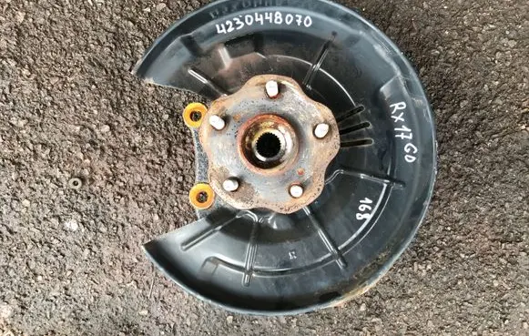 Lexus RX 450H Rear wheel hub 4230448070