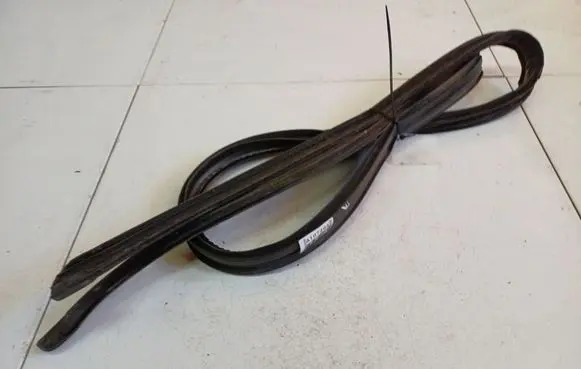 Saab 9-5 Rubber seal rear door 