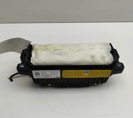 Audi Q3 8U Passenger airbag 8U0880204E