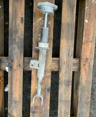 BMW 5 G30 G31 Front shock absorber/damper 6866592