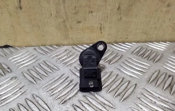 KIA Sportage Camshaft position sensor 393002A000