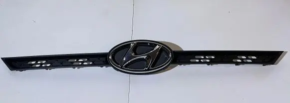 Hyundai i20 (GB IB) Front bumper upper radiator grill 86351C8000