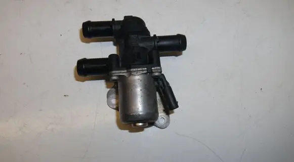 Volvo XC60 Electric auxiliary coolant/water pump 31461924