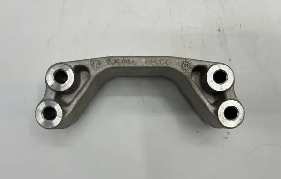 Audi E-tron GT Other under body part 9J1804