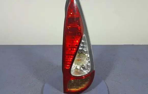 Toyota Yaris Verso Rear/tail lights 52-091