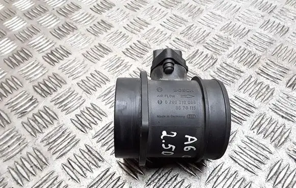 Audi A6 S6 C5 4B Mass air flow meter 0280218088 8670115
