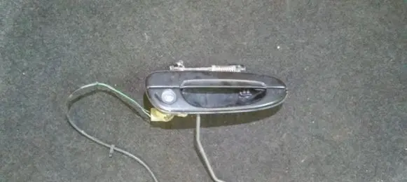 Mazda 626 Front door exterior handle