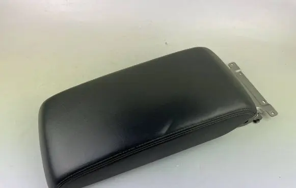 Subaru Outback (BS) Armrest 
