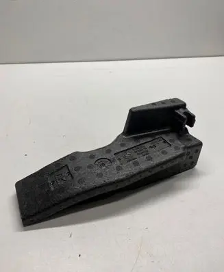 BMW 5 G30 G31 Other trunk/boot trim element 7418296 21106410