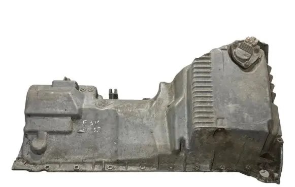 BMW 5 E39 Oil sump 1740917 1433510