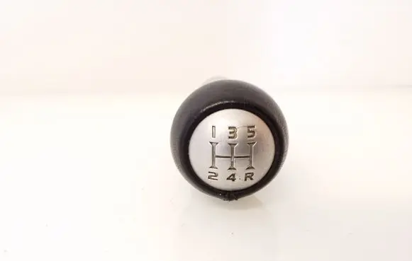 Mitsubishi Colt Gear lever shifter trim leather/knob
