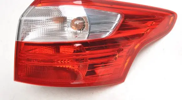Ford Focus Rear/tail lights BM5113404G