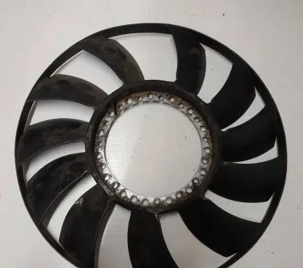 Audi A4 S4 B6 8E 8H Fan impeller 059121301