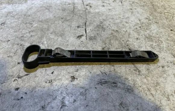 Volvo S60 Headlight/headlamp mounting bracket 31294521 89093258
