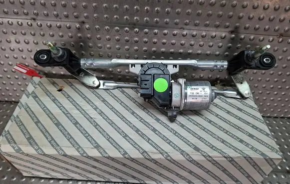 Fiat 500 Front wiper linkage and motor S26337499 51787565