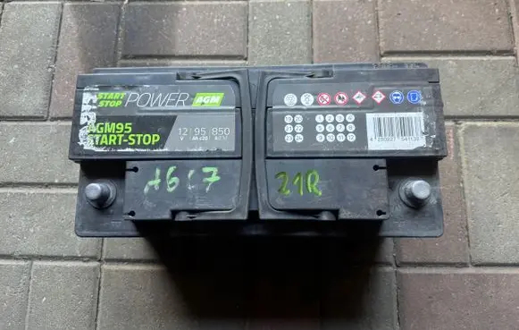 Mercedes-Benz E W213 Car battery E905175