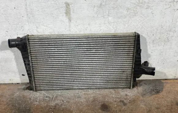 Audi A6 S6 C5 4B Intercooler air channel guide 4b0145805a