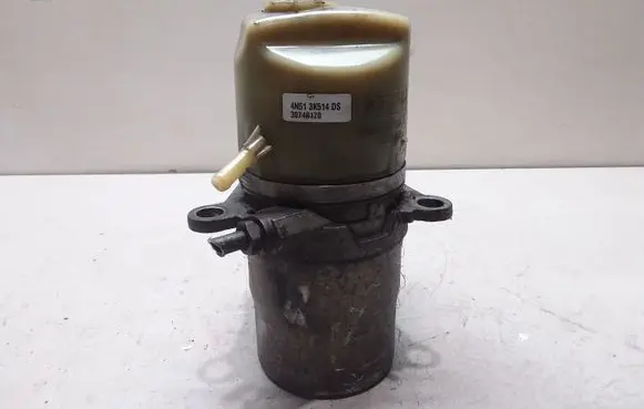 Volvo V50 Power steering pump 4N513K514DS