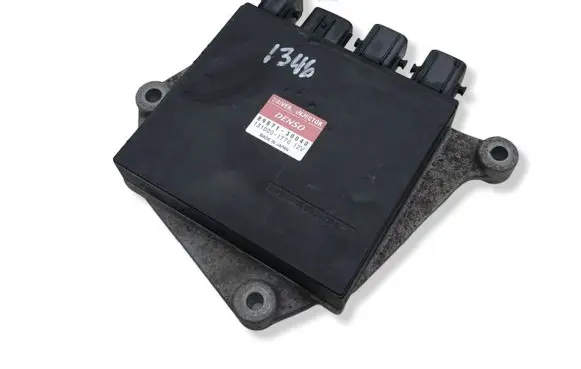 Lexus RX 450H Fuel injection control unit/module 8987130040