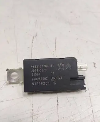 Peugeot 508 RXH Aerial antenna amplifier 9666101780 920253002 20120227
