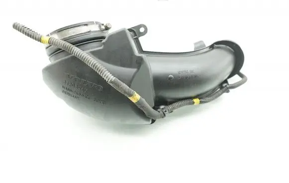 Volvo XC70 Air intake hose/pipe 31293547