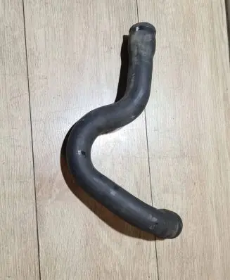 Volvo S80 Engine coolant pipe/hose 08671392