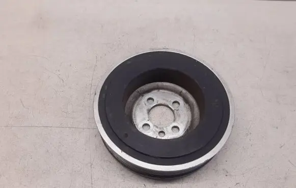 Audi A4 S4 B7 8E 8H Crankshaft pulley 06B105243F