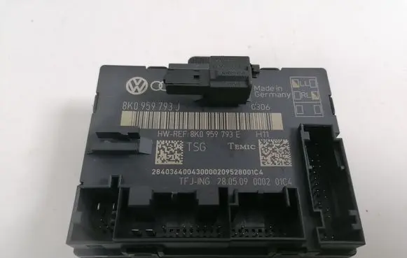 Audi A4 S4 B8 8K Door control unit/module 8K0959793J