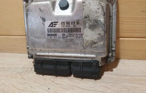 Volkswagen Sharan Engine control unit/module 038906019BH