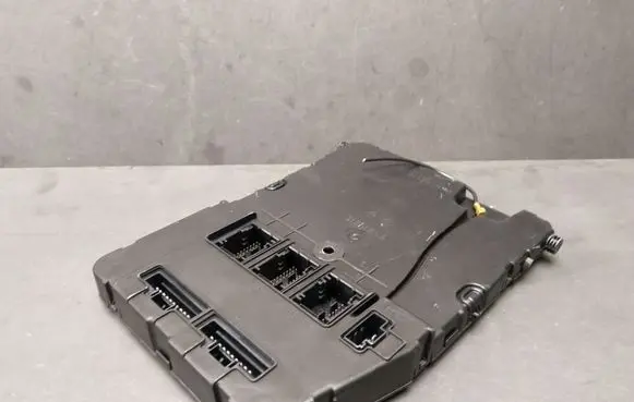 Renault Scenic II - Grand scenic II Comfort/convenience module 8200306437 S118400310K