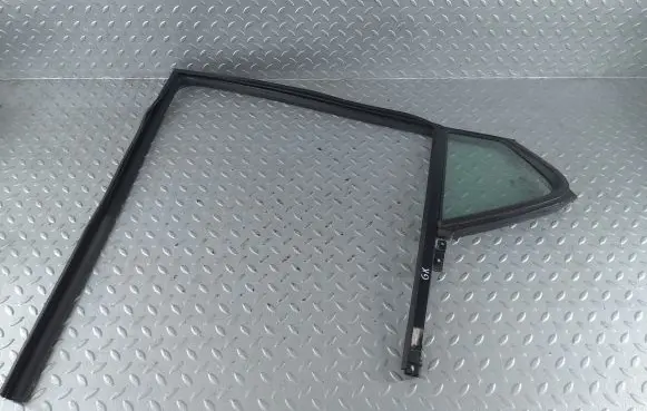 KIA Optima Rear vent window glass 835312T000 834172T010
