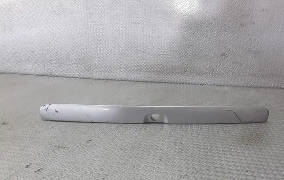 Opel Astra G Tailgate/boot lid lock trim 8062860 90521513