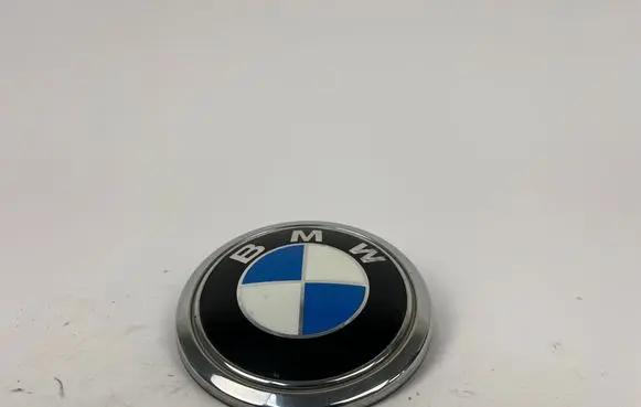 BMW 7 E65 E66 Manufacturers badge/model letters 7135356