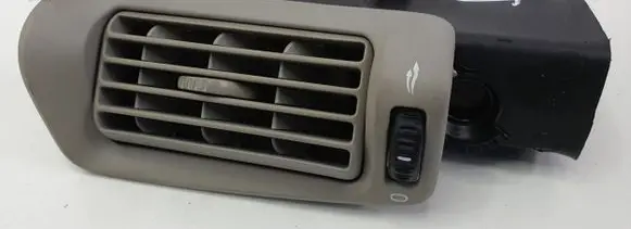 Volvo S60 Rear air vent grill 9158448