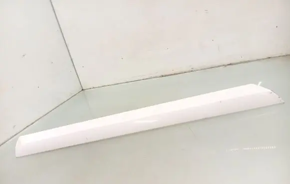 Volvo V70 Rear door trim (molding) 39884247