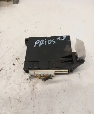 Toyota Prius (XW30) Air conditioning/heating control unit 8865047061 1777004400