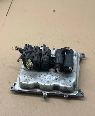 BMW 3 F30 F35 F31 Engine control unit/module ECU 0261S09219 8610484 030165360