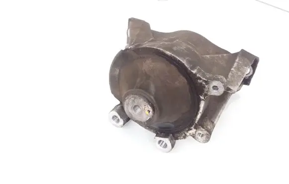 Engine mount bracket