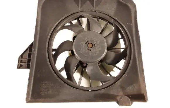 Chrysler Voyager Radiator cooling fan shroud 04809170AC 90157B 2326503802