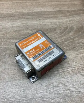 Audi A4 S4 B5 8D Airbag deployment crash/impact sensor 8A0959655C 0285001038