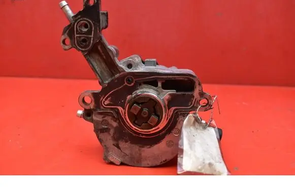 Audi A3 S3 A3 Sportback 8P Vacuum pump 