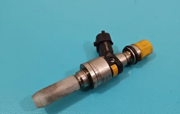 Porsche Cayenne (92A) Fuel injector 94811012873 IMPRK1405574