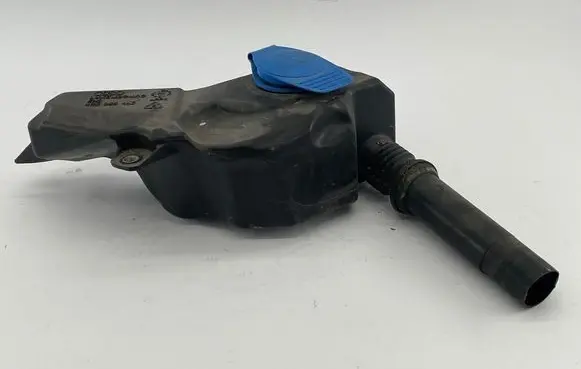 Audi A7 S7 4G Windshield washer fluid reservoir/tank 4G2955462
