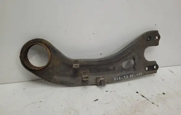 KIA Sportage Rear upper control arm/wishbone